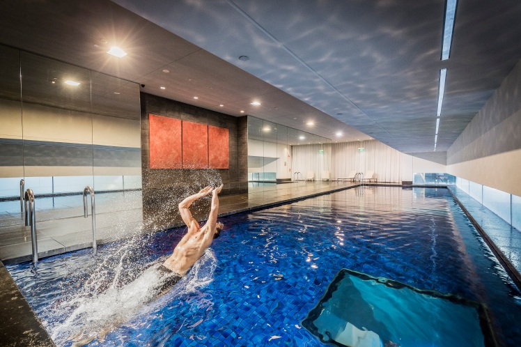 Fraser Suites Sydney Swimming Pool